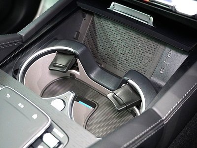 2026 Mercedes-BENZ GLS thumbnail 21
