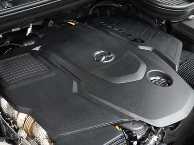 2026 Mercedes-BENZ GLS thumbnail 50