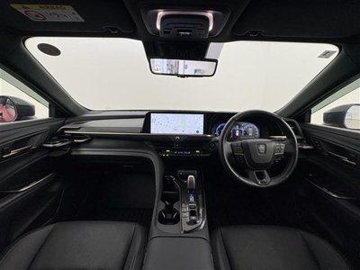صورة 3 لـ 2025 Toyota CROWN SPORT