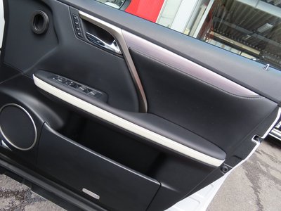 صورة 60 لـ 2019 Lexus RX