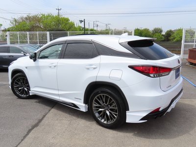 صورة 8 لـ 2019 Lexus RX