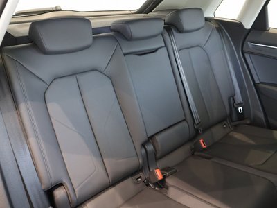 2025 AUDI Q3 photo 16