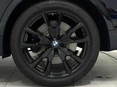 2025 BMW X7 thumbnail 59