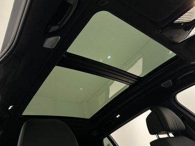 2025 BMW X7 thumbnail 41
