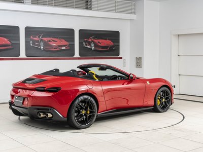 صورة 5 لـ 2025 Ferrari ROMA SPIDER