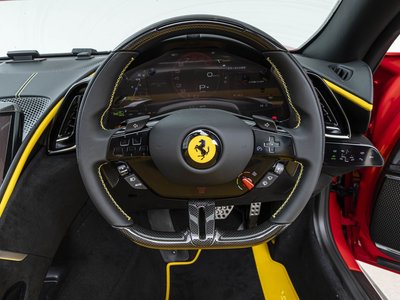 2025 Ferrari ROMA SPIDER thumbnail 18