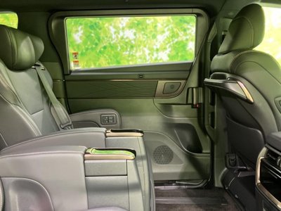 2025 Toyota ALPHARD photo 27