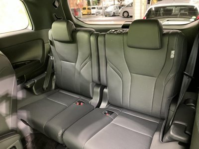 2025 Toyota ALPHARD photo 21