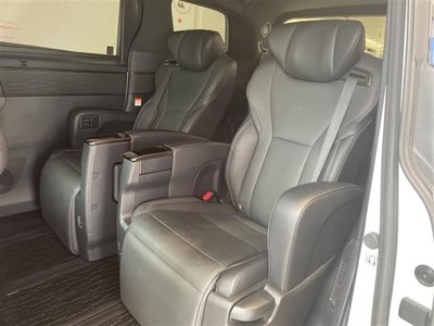 2024 Toyota ALPHARD — фото 17