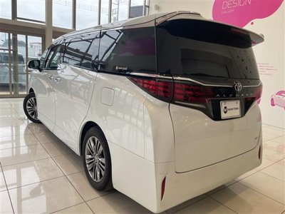 2024 Toyota ALPHARD — фото 46
