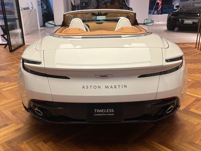 صورة 15 لـ 2024 Aston Martin DB12 VOLANTE