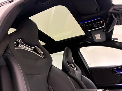 2024 Mercedes-BENZ C-CLASS AMG 照片 6