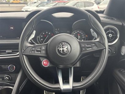 2019 ALFA Romeo STELVIO — фото 17
