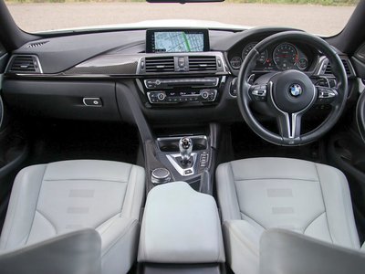 2017 BMW M4 COUPE thumbnail 21