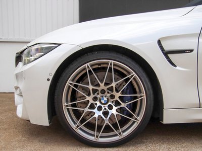 2017 BMW M4 COUPE photo 8