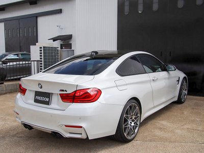 2017 BMW M4 COUPE thumbnail 55