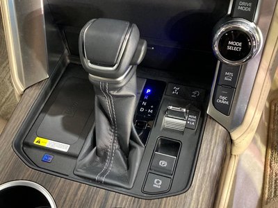 2024 Toyota LAND CRUISER 300 照片 36