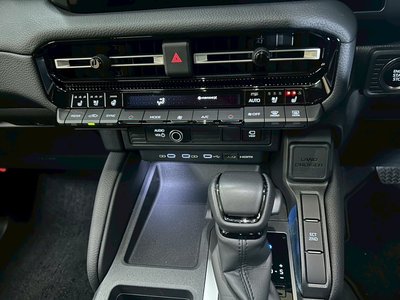 2025 Toyota LAND CRUISER 250 照片 75