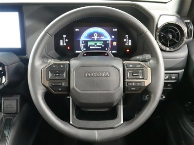 صورة 17 لـ 2024 Toyota LAND CRUISER 250