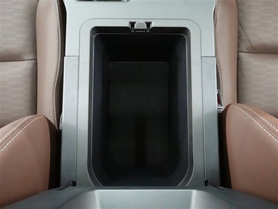 صورة 30 لـ 2024 Toyota LAND CRUISER 250