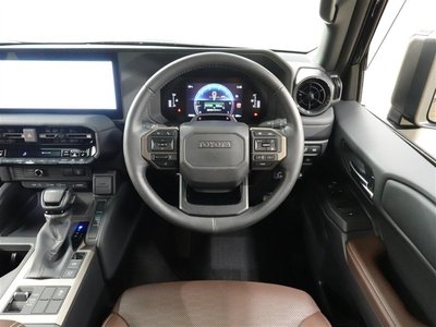 صورة 16 لـ 2024 Toyota LAND CRUISER 250