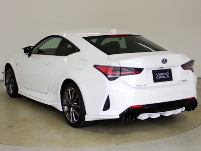 صورة 29 لـ 2020 Lexus RC