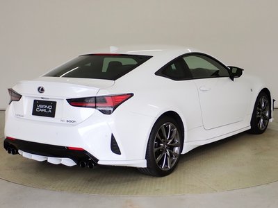 صورة 31 لـ 2020 Lexus RC