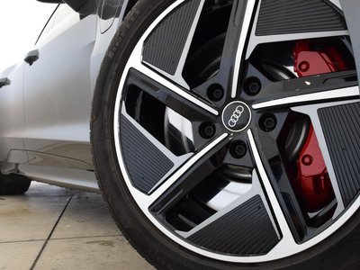 صورة 19 لـ 2023 AUDI E-TRON GT QUATTRO