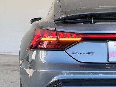 صورة 75 لـ 2023 AUDI E-TRON GT QUATTRO
