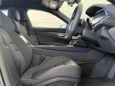 صورة 28 لـ 2023 AUDI E-TRON GT QUATTRO