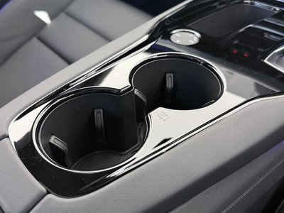 صورة 39 لـ 2023 AUDI E-TRON GT QUATTRO