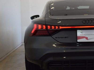 صورة 15 لـ 2023 AUDI E-TRON GT QUATTRO