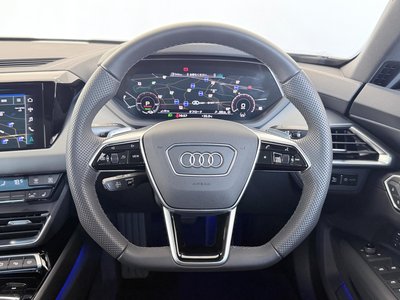 صورة 43 لـ 2023 AUDI E-TRON GT QUATTRO