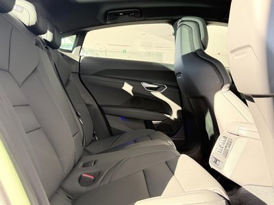 صورة 46 لـ 2023 AUDI E-TRON GT QUATTRO