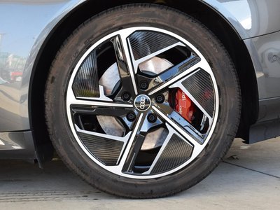 صورة 21 لـ 2023 AUDI E-TRON GT QUATTRO