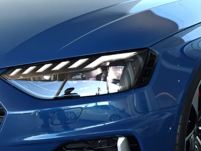 2023 AUDI RS4 AVANT photo 13