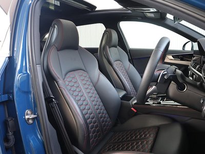 2023 AUDI RS4 AVANT thumbnail 26