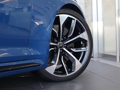 2023 AUDI RS4 AVANT thumbnail 23