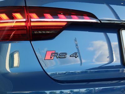 2023 AUDI RS4 AVANT photo 9