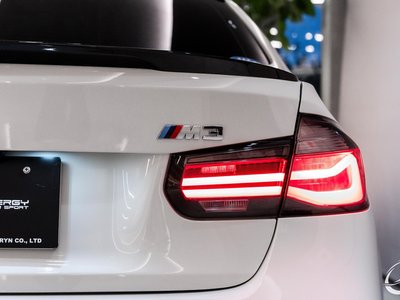 2016 BMW M3 SEDAN thumbnail 34