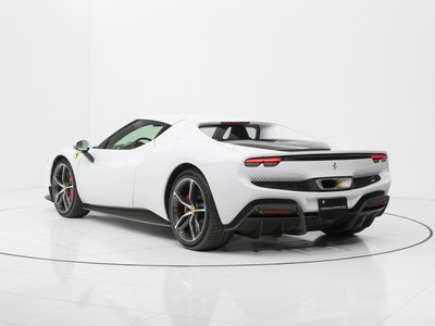 صورة 10 لـ 2023 Ferrari 296 GTB