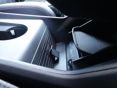 صورة 20 لـ 2025 AUDI Q4 SPORTBACK E-TRON