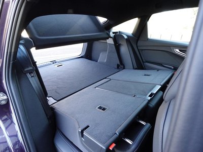 صورة 12 لـ 2025 AUDI Q4 SPORTBACK E-TRON
