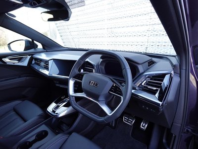 صورة 8 لـ 2025 AUDI Q4 SPORTBACK E-TRON