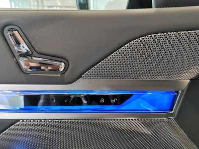 2025 BMW 7 SERIES thumbnail 48