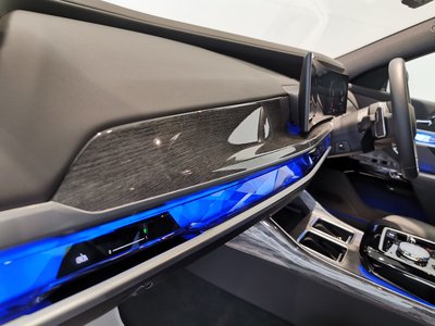 2025 BMW 7 SERIES thumbnail 50