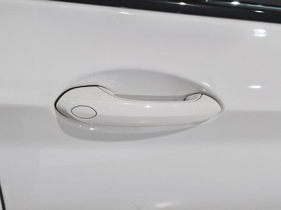 2023 BMW X4 thumbnail 26