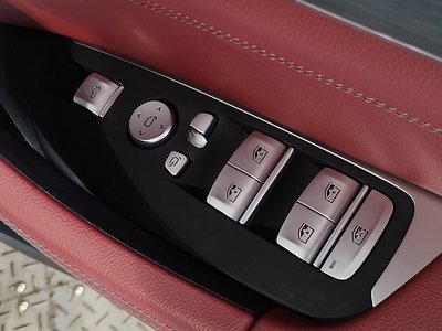2023 BMW X4 thumbnail 51