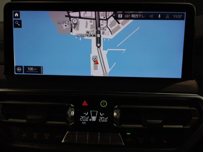 2023 BMW X4 thumbnail 18