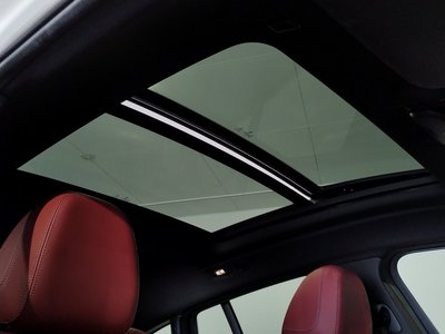 2023 BMW X4 thumbnail 41